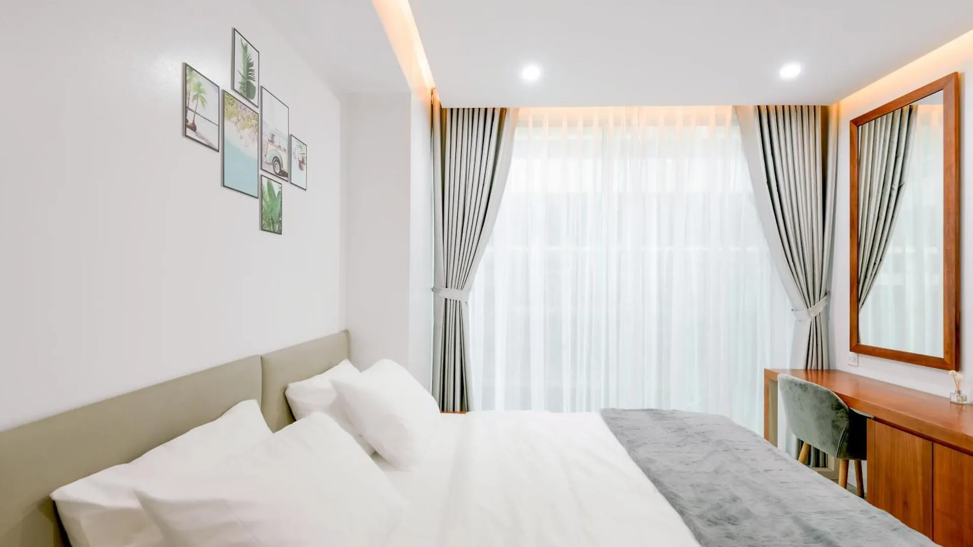 A La Carte Beach Hotel Apartment - Free Airport Pickup Da Nang